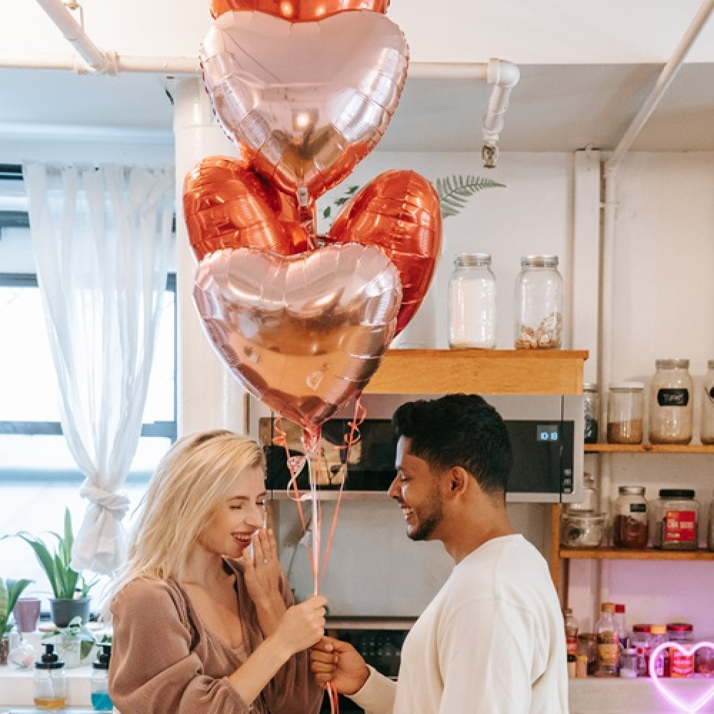 How to sustain a distant relationship